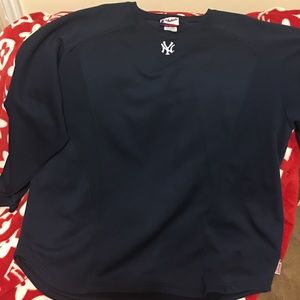 2009 World Series Yankees pull over xxl vintage